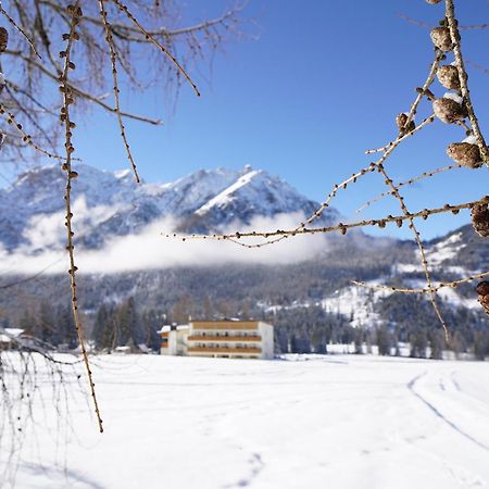 Hotel Asterbel Braies  Ngoại thất bức ảnh