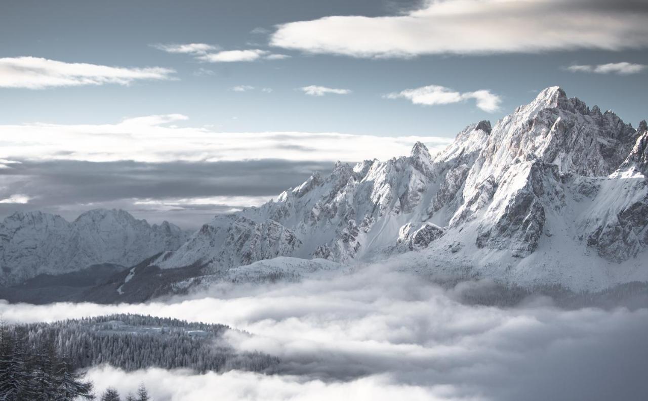 Hotel Asterbel Braies  Ngoại thất bức ảnh