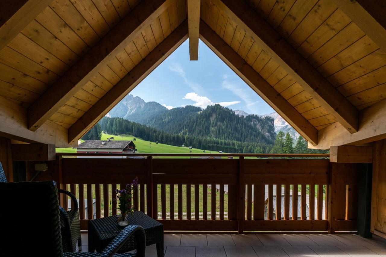 Hotel Asterbel Braies  Ngoại thất bức ảnh